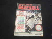 1968 SPORTS ALL STARS BASEBALL MAGAZINE - ROBERTO CLEMENTE COVER - B 6348C