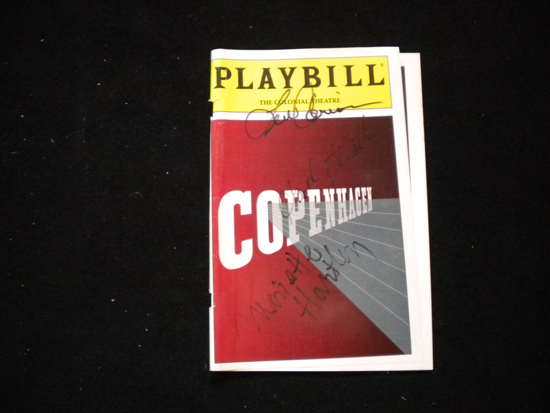 2002 COPENHAGEN PLAYBILL - LEN CARIOU SIGNATURE ON COVER + 3 OTHERS - J 8233