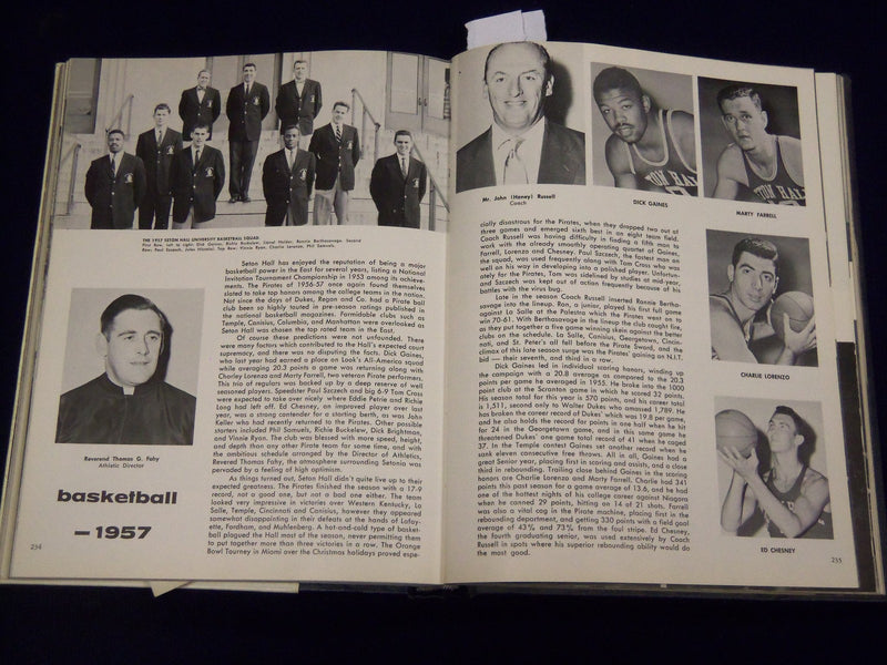1957 GALLEON SETON HALL UNIVERSITY YEARBOOK - SOUTH ORANGE NJ - PHOTOS - YB 814