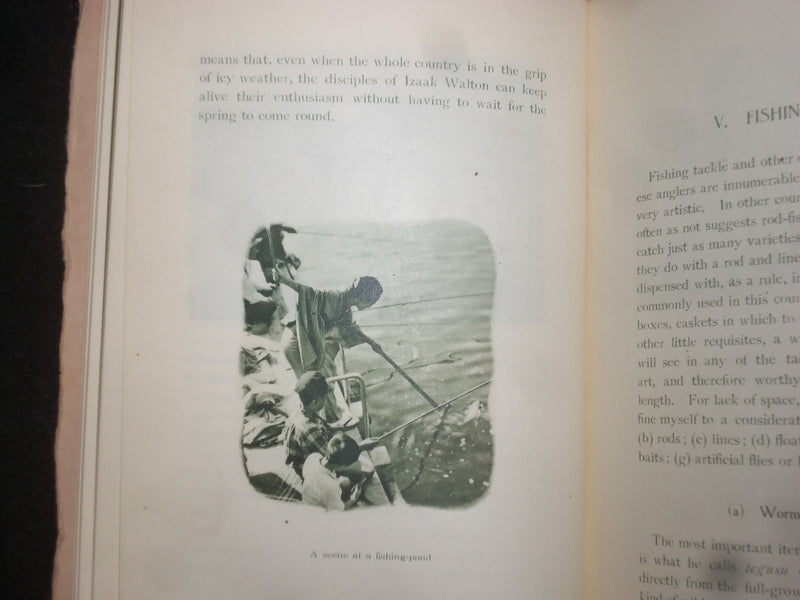 1940 ANGLING IN JAPAN SOFTCOVER BOOK BY MEIZI MATUZAKI - TOURIST LIBRARY- J 9821