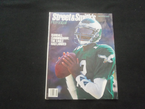 1989 STREET & SMITH'S PRO FOOTBALL MAGAZINE - RANDALL CUNNINGHAM - ST 457J