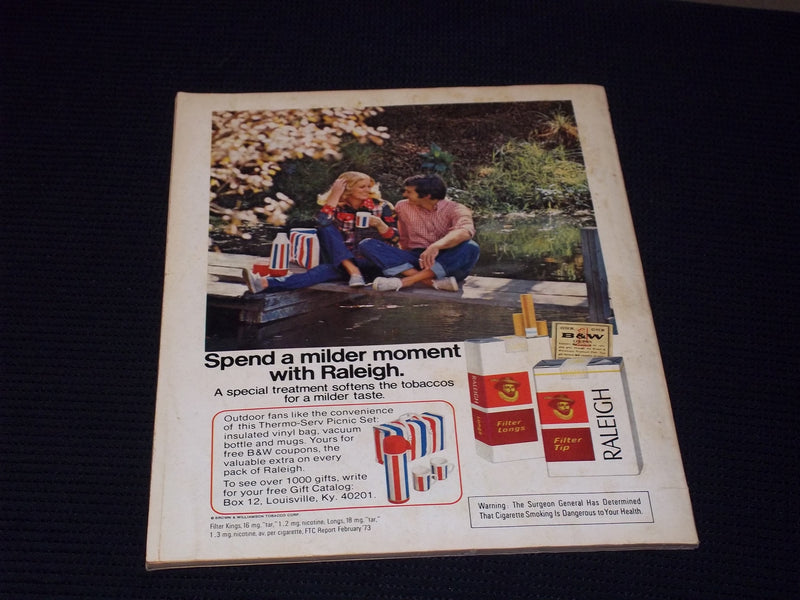 1973 AUGUST MOTION PICTURE MAGAZINE - NATALIE WOOD & ROBERT WAGNER - E 16162
