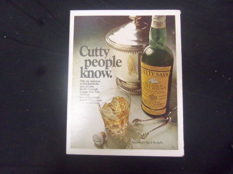 1970 SEPTEMBER ESQUIRE MAGAZINE - BACK TO COLLEGE - ST 2540