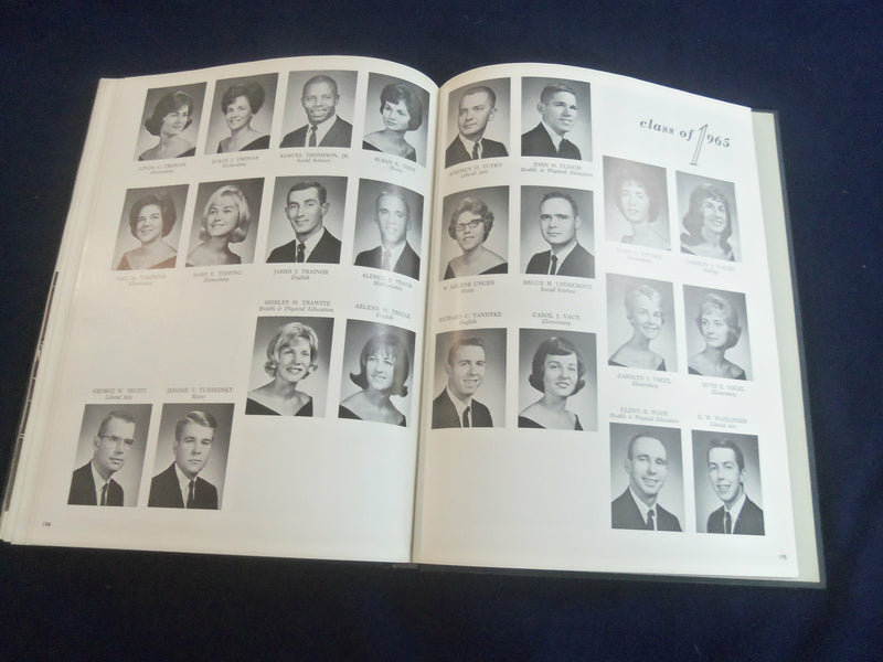 1965 SERPENTINE WEST CHESTER STATE COLLEGE YEARBOOK -WEST CHESTER, PA - YB 2802