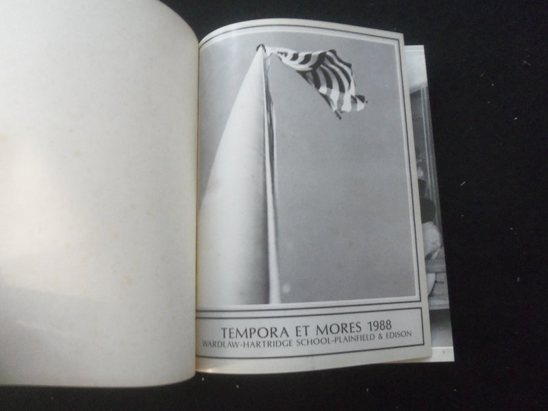 1988 WARDLAW-HARTRIDGE SCHOOL YEARBOOK - TEMPORA ET MORES - EDISON, NJ - YB 2933