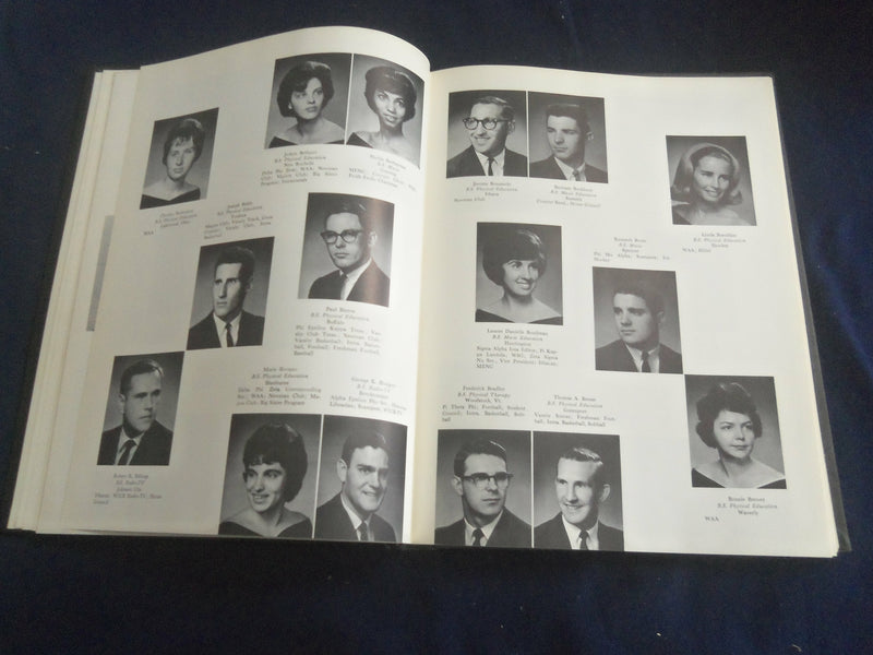1964 CAYUGAN ITHACA COLLEGE YEARBOOK - ITHACA, NEW YORK - YB 2776