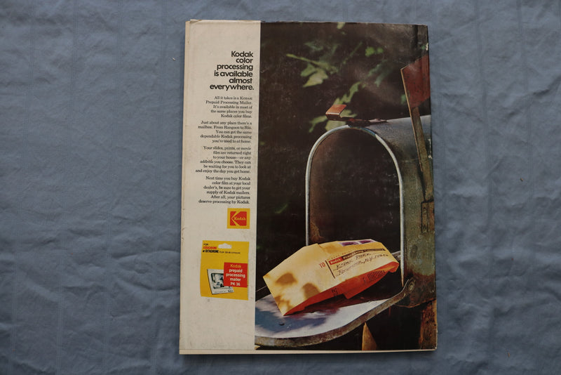 1972 DECEMBER POPULAR PHOTOGRAPHY MAGAZINE - TIE-DYING COVER - SP 1194Q