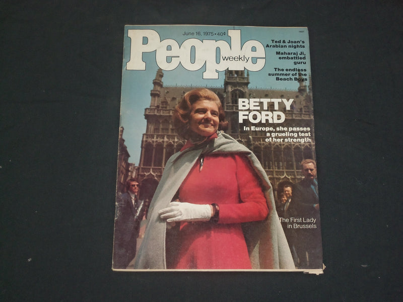 1975 JUNE 16 PEOPLE MAGAZINE - BETTY FORD - B 4772