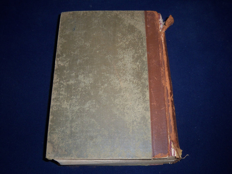 1932 DECIMAL CLASIFICATION & RELATIV INDEX VOLUME BY MELVIL DEWEY - KD 2951T