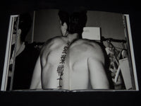 2010 BACKSTAGE HARDCOVER BOOK BY GUSTAVO MALHEIROS - GREAT PHOTOS - D 17