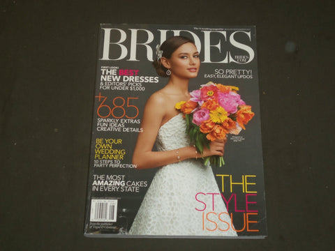 2013 AUGUST/SEPTEMBER BRIDES MAGAZINE - NICE COVER, PHOTOS & ARTICLES - B 2224