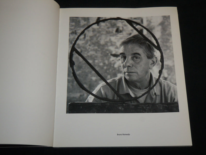 1994 BRUNO ROMEDA SCULPTURES SOFTCOVER BOOK - NICE PHOTOS - R 707R