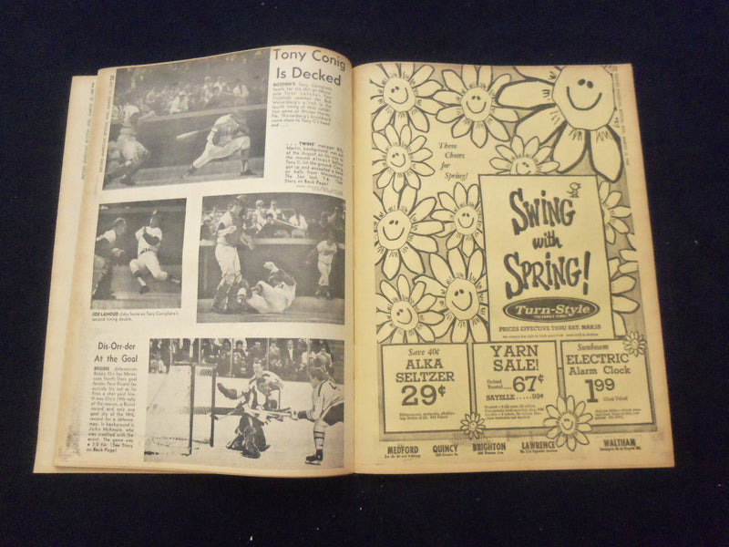 1969 MAR 12 BOSTON RECORD AMERICAN NEWSPAPER-PHIL ESPOSITO BREAKS RECORD-NP 6329