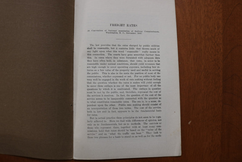 1914 FREIGHT RATES - RAILROAD COMMISSION BY HALFORD ERICKSON - SOFTCOVER- K 3158