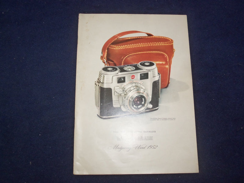 1952 MONTGOMERY WARD PHOTOGRAPHIC CATALOG - SOFTCOVER - J 9303