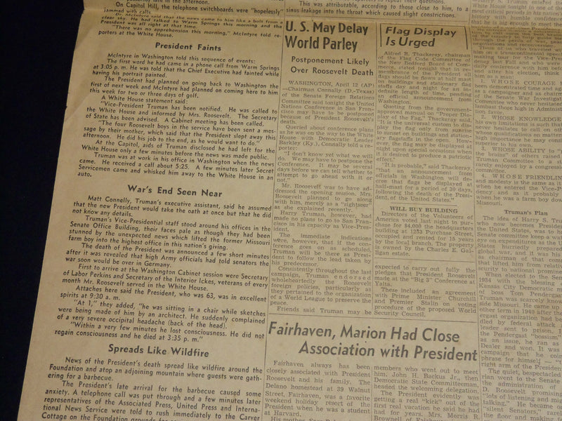 1945 APRIL 12 CEREBRAL HEMORRHAGE FATAL TO PRESIDENT - EXTRA NEWSPAPER - NP 4883