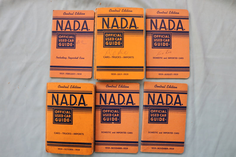 1958-1973 N.A.D.A. OFFICIAL USED CAR GUIDE - CENTRAL EDITION - LOT OF 54- O 3725
