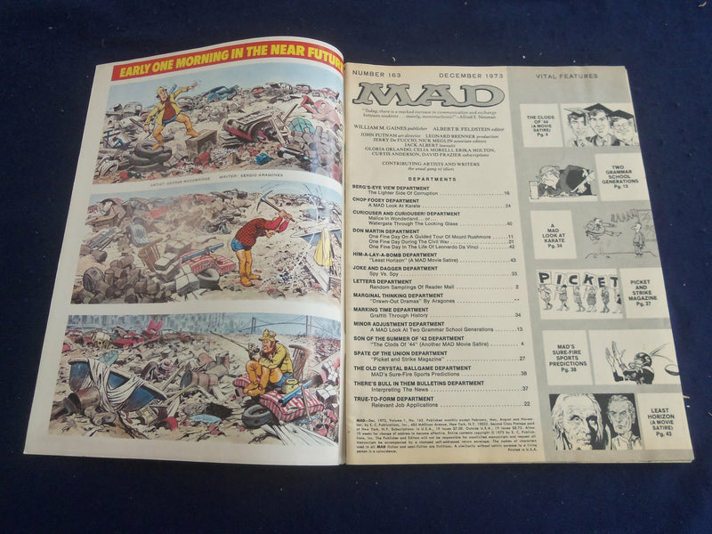1973 DECEMBER MAD MAGAZINE - GREAT COVER & CARTOONS - ST 5153R