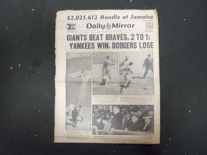 1944 APR 19 NEW YORK DAILY MIRROR-YANKS SMASH BERLIN WITH 2,000 PLANES - NP 2200
