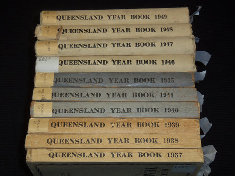 1937-1949 QUEENSLAND YEAR BOOK LOT OF 10 - GOV. STATISTICIAN BRISBANE - KD 2185