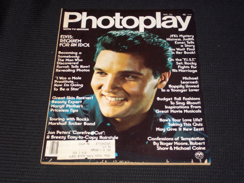 1977 NOVEMBER PHOTOPLAY MAGAZINE - ELVIS FRONT COVER - E 1948
