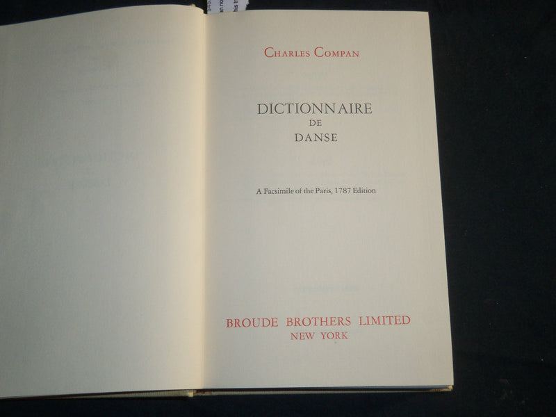 1974 DICTIONNAIRE DE DANSE BOOK BY CHARLES COMPAN - LESLIE GETZ LIBRARY- KD 5671
