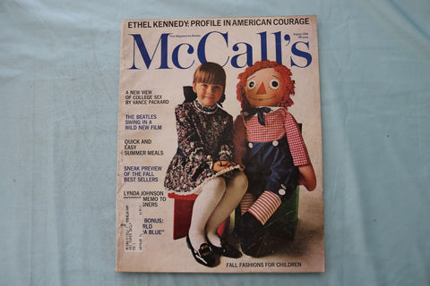 1968 AUGUST MCCALL'S MAGAZINE - FALL FASHIONS FOR CHILDREN COVER - E 26546