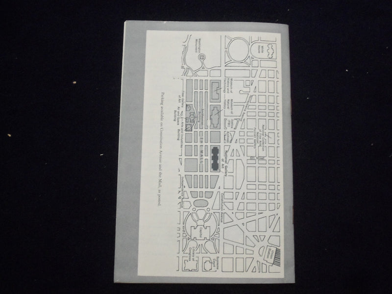 1973 A BRIEF GUIDE TO THE NATIONAL GALLERY OF ART SOFTCOVER BOOKLET - J 9640