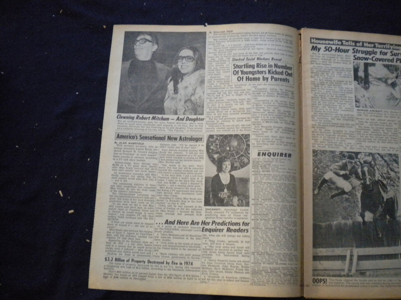 1975 APRIL 29 NATIONAL ENQUIRER NEWSPAPER - MONEY ARI LEFT JACKIE - NP 6022