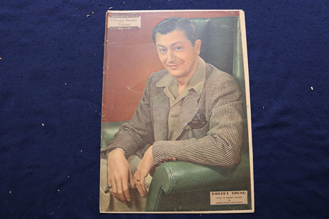 1944 SEPTEMBER 3 CHICAGO TRIBUNE MAGAZINE - ROBERT YOUNG COVER - E 22818