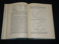 1952 PHYSIOLOGICAL APPROACH TO THE LOWER ANIMALS BOOK BY J. A. RAMSAY - KD 2764M