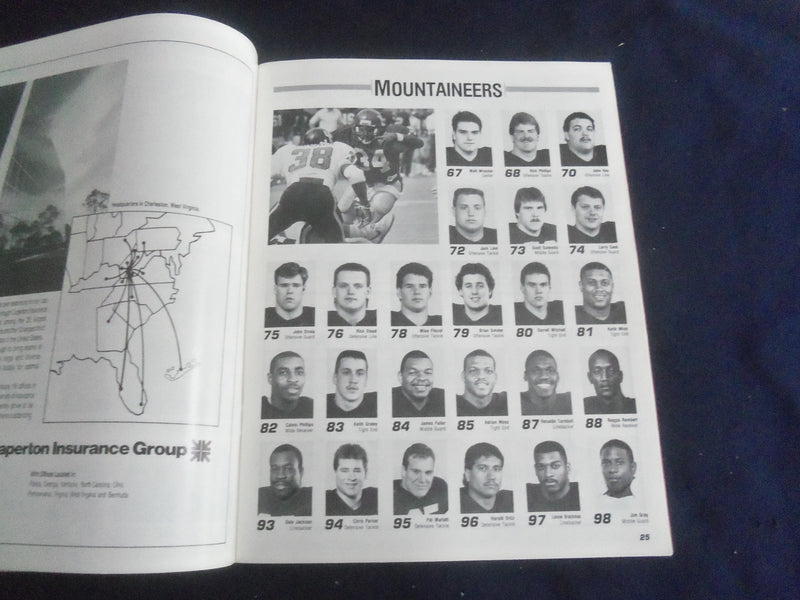 1988 OCT 22 FOOTBALL PROGRAM - WEST VIRGINIA UNIV VS BOSTON COLLEGE - SP 4686W