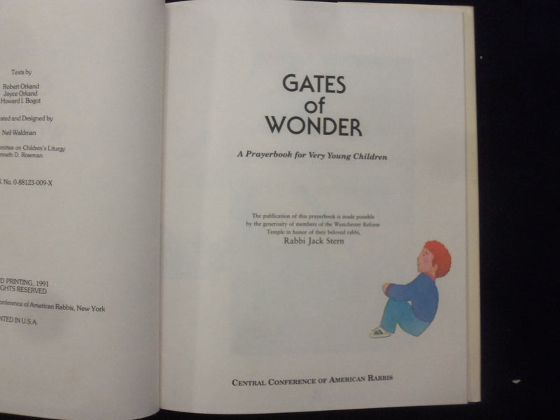 1991 GATES OF WONDER HARDCOVER BOOK - PRAYERBOOK FOR YOUNG CHILDREN - KD 8852