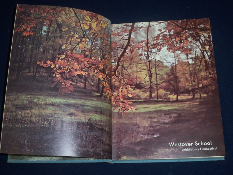 1969 COAGESS WESTOVER SCHOOL YEARBOOK - MIDDLEBURY CT - GREAT PHOTOS - YB 846