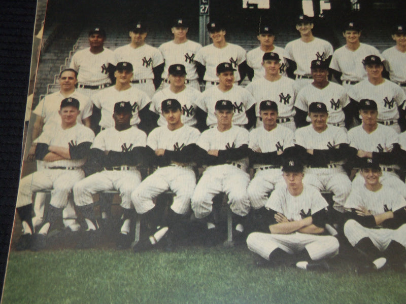 1963 NEW YORK YANKEES COLOROTO TEAM PHOTOS LOT - 30 PIECES - NP 9184