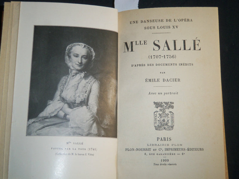 1909 M. LLE SALLE UNE DASEUSE DE L'OPERA BOOK BY EMILE DACIER - FRENCH - KD 5683