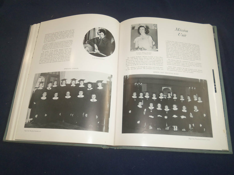 1952 THE ELIZABETHIAN COLLEGE OF ST. ELIZABETH YEARBOOK -MORRISTON, NJ - YB 2396