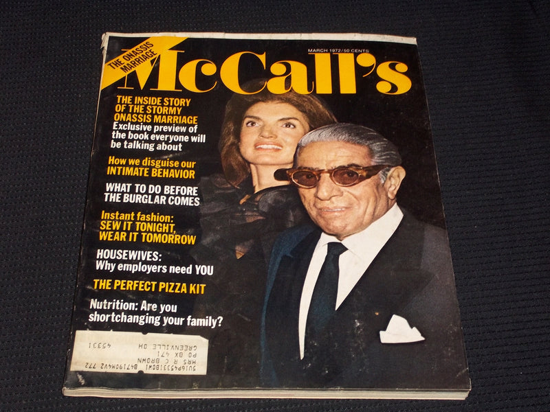 1972 MARCH MCCALL'S MAGAZINE - JACKIE & ARISTOTLE ONASSIS FRONT COVER - E 2194