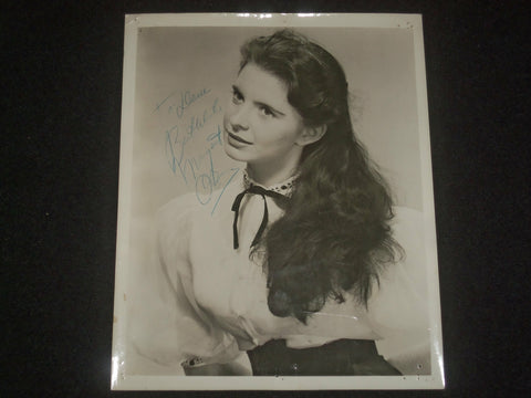 1950'S MARGARET O'BRIEN AUTOGRAPHED 8X10 PHOTOGRAPH - J 6251
