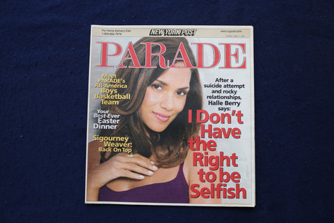 2007 APRIL 1 PARADE MAGAZINE - HALLE BERRY COVER - E 18399
