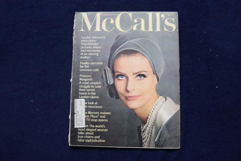 1965 NOVEMBER MCCALL'S MAGAZINE - ANGELA HOWARD COVER - E 22142