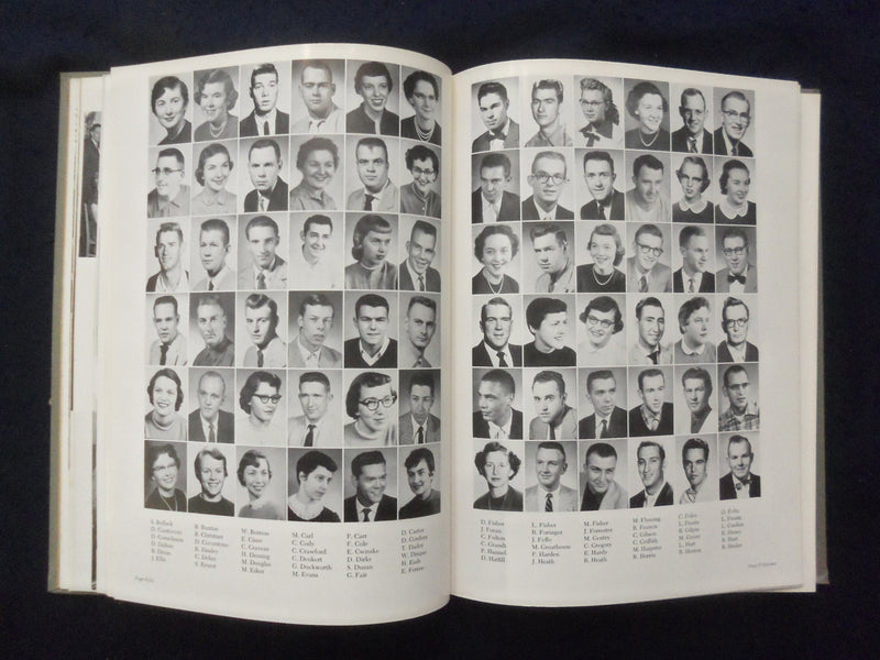 1956 WARBLER EASTERN ILLINOIS STATE COLLEGE YEARBOOK - CHARLESTON, IL - YB 3314