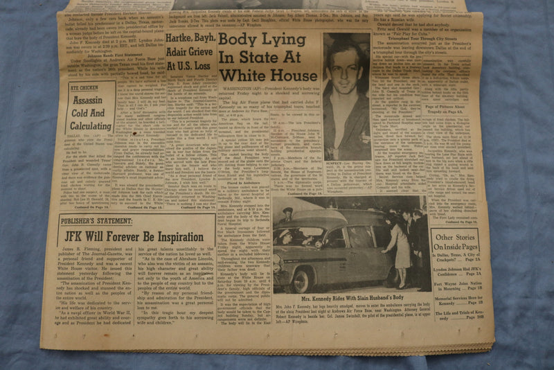 1963 NOV 23 THE JOURNAL-GAZETTE NEWSPAPER - PRESIDENT'S KILLER SEIZED - NP 8546