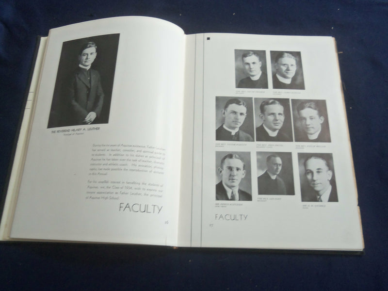 1934 THE TRUMPET AQUINAS HIGH SCHOOL YEARBOOK - LA CROSSE, WISCONSIN - YB 2652