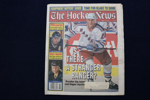 1995 SEPTEMBER 15 THE HOCKEY NEWS NEWSPAPER - ALEX KOVALEV COVER - NP 8747