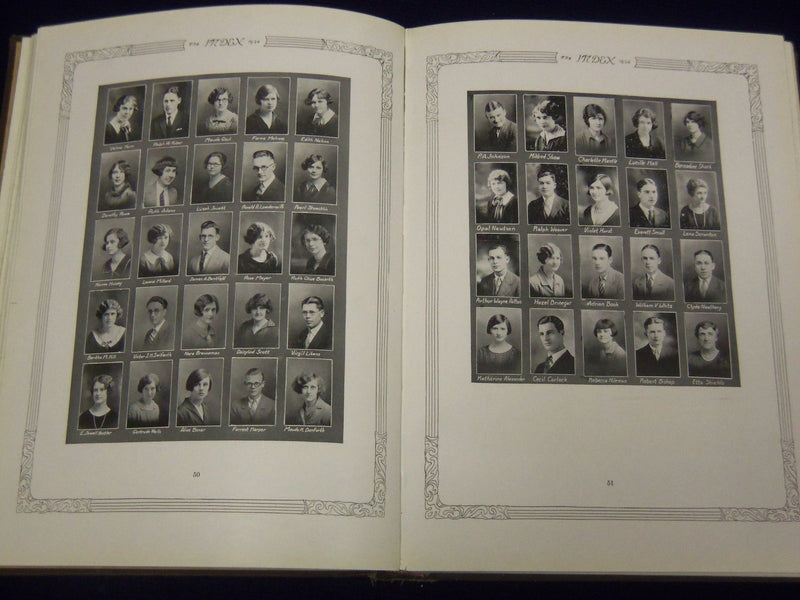1926 THE INDEX ILLINOIS STATE UNIVERSITY YEARBOOK VOL. 36 - NORMAL IL - YB 258