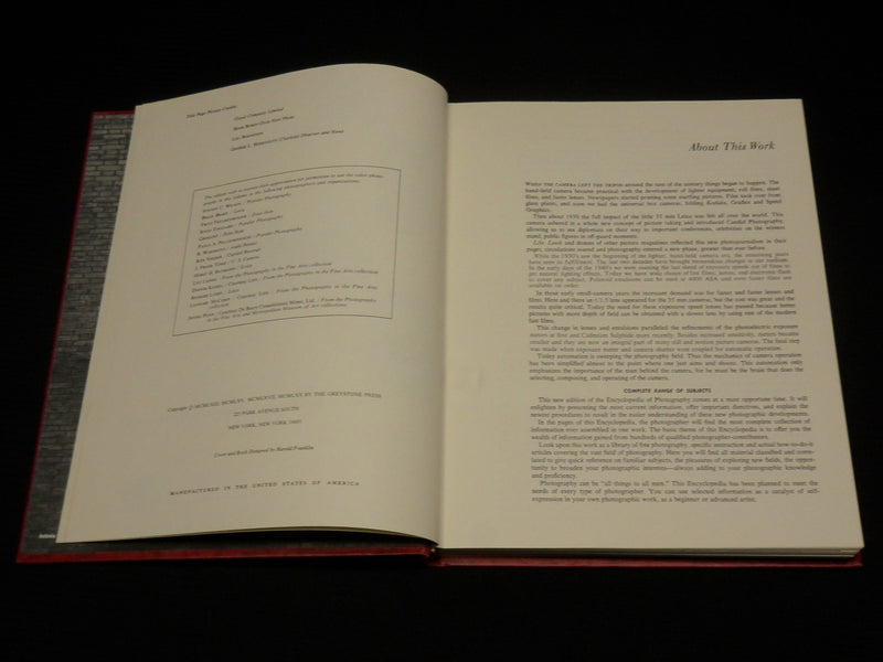 1970 THE ENCYCLOPEDIA HARDCOVER BOOK OF PHOTOGRAPHY - VOLUME 1 - R 723L