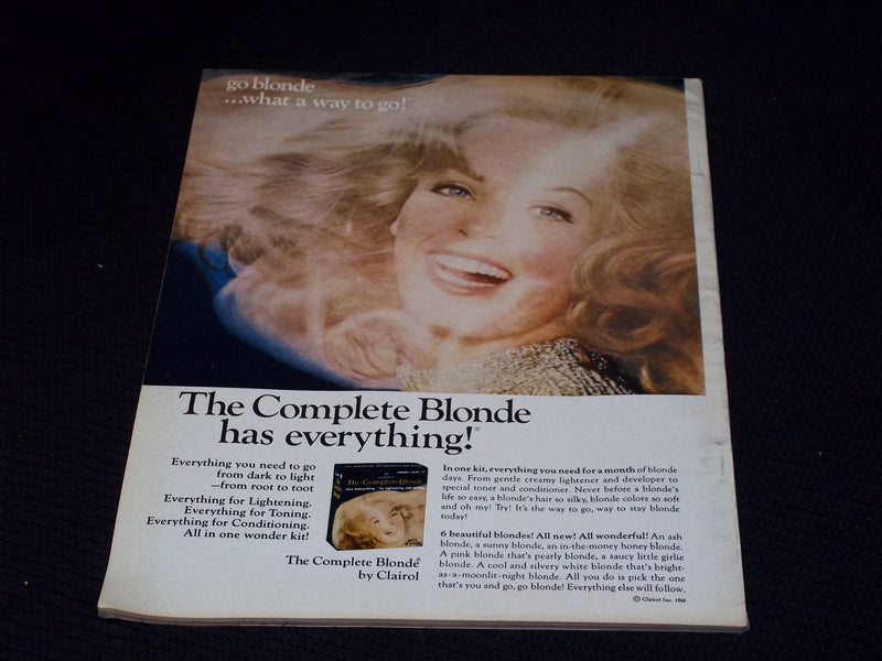 1969 APRIL MODERN SCREEN MAGAZINE - THE LENNON SISTERS FRONT COVER - E 14536