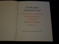 1983 A BOOK OF SAMPLE SCRIPTS SOFTCOVER BOOK BY EDWARD JOHNSTON - J 9272