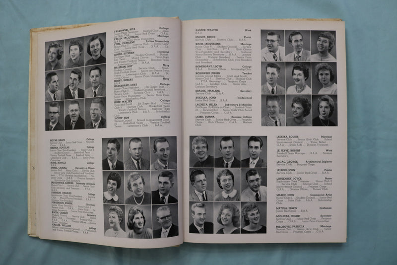 1960 ICARIAN GAGE PARK HIGH SCHOOL YEARBOOK - CHICAGO, ILLINOIS - YB 3567